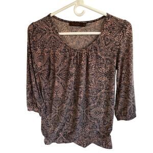 The Limited Orange/black womens top. 3/4 sleeve. Stretchy. Workwear. Size XS